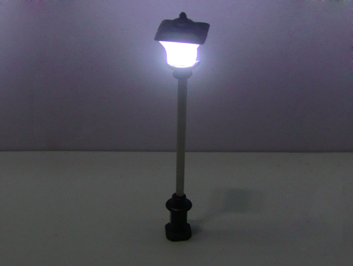 DIY Model Lamp